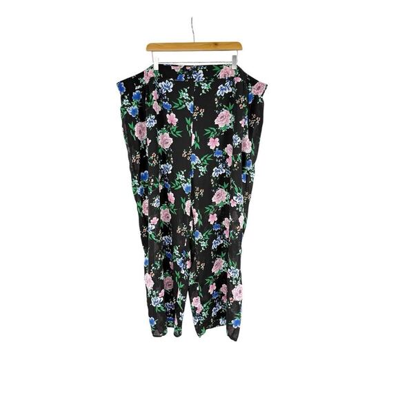 Torrid Black Floral Chiffon Pull On Pants Or Swim Cover Womens Plus Size 5 / 5XL - Picture 1 of 9